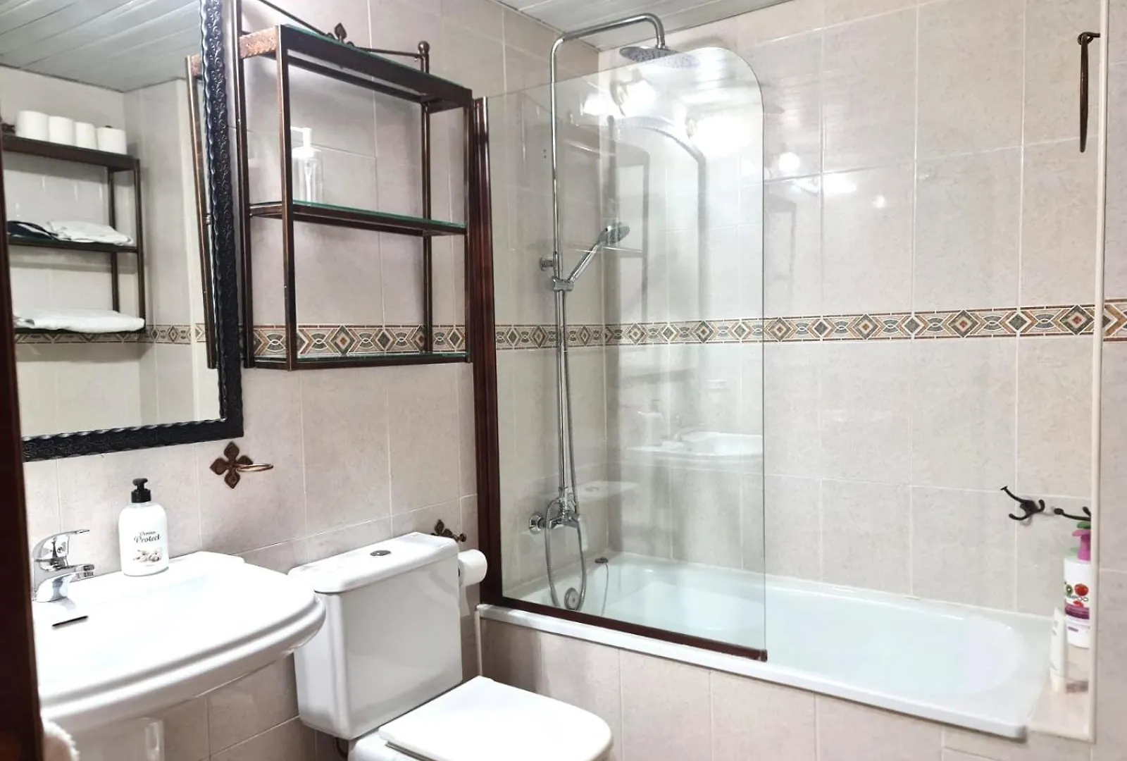 Apartment Ferienwohnung Urbanizacion Lujo En Playamar Torremolinos